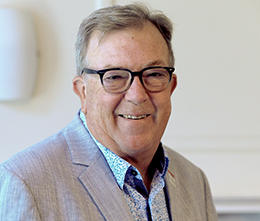 STEPHEN MOLNAR
