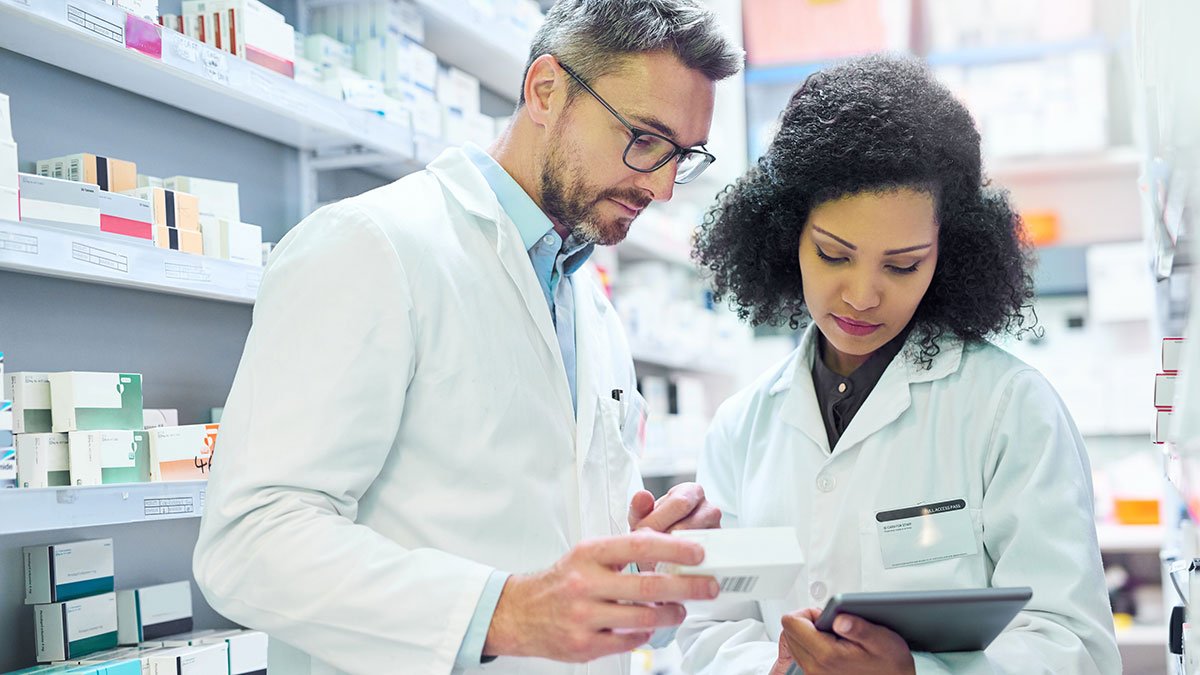 pharmacist and pharmacy technician